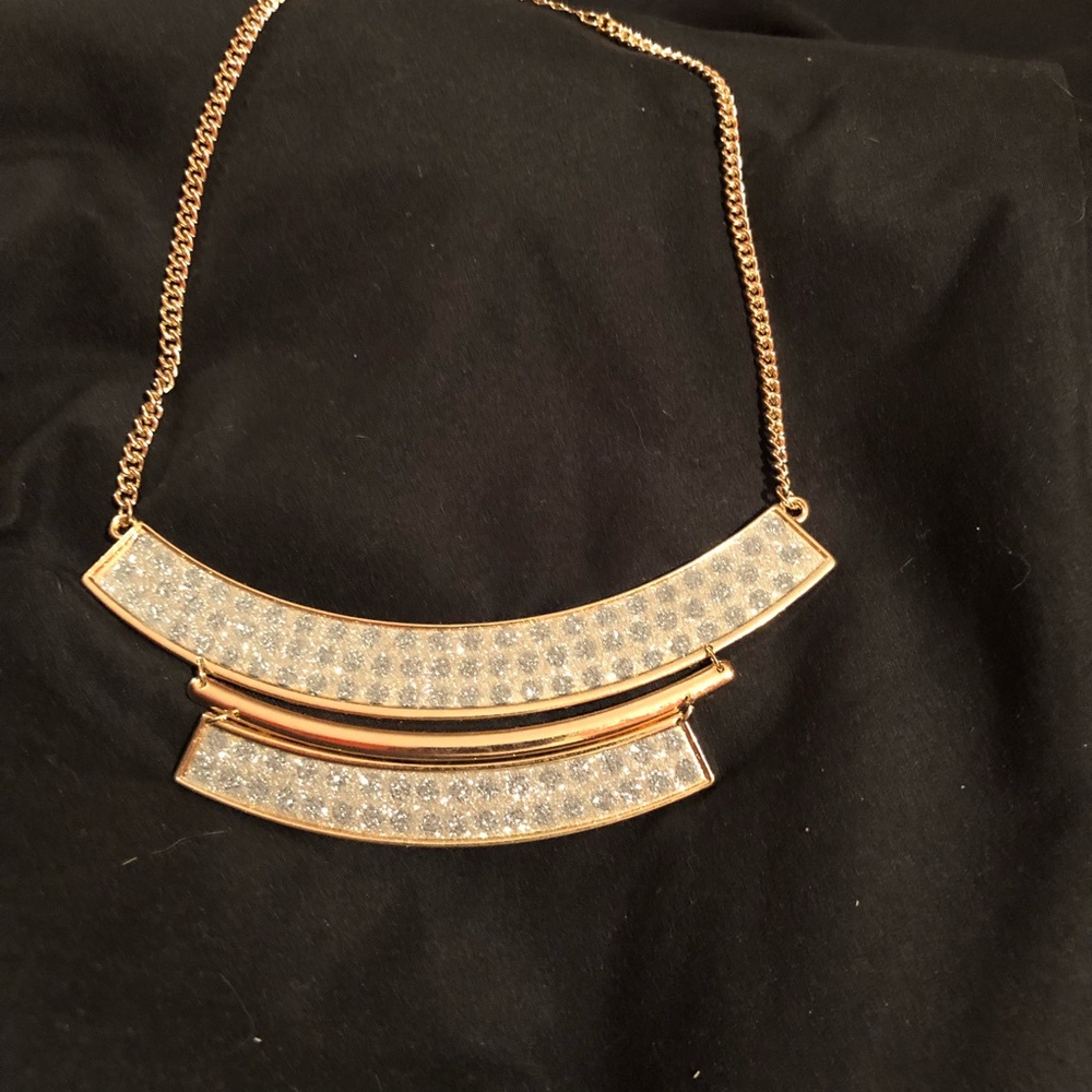 Neclace
